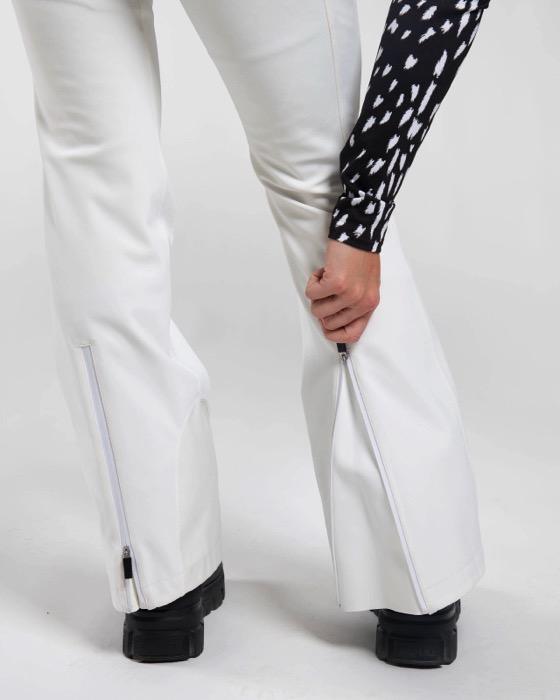 Women Core Embrace Pants