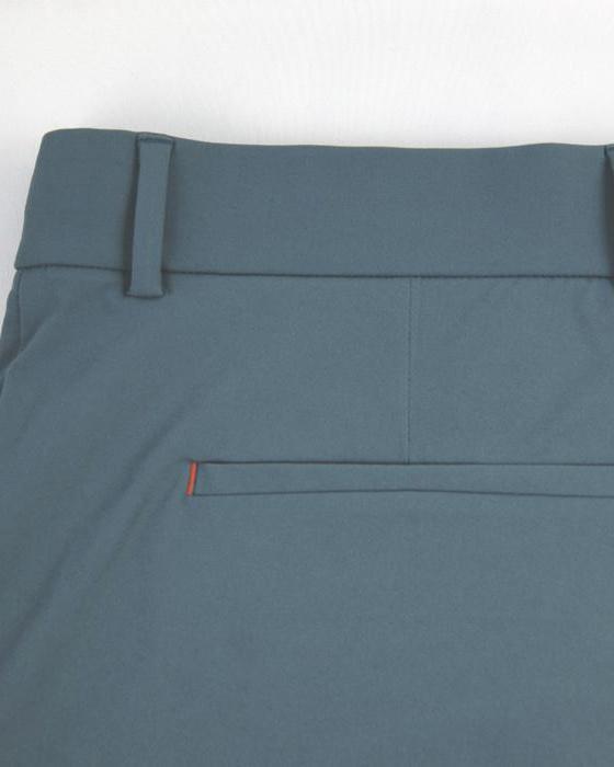 Men Iver Pants（テーラードフィット）